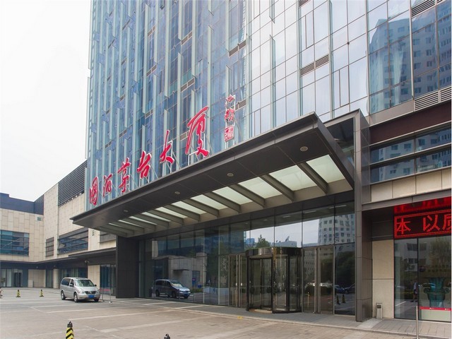 聊城大号型塔机租赁多少钱